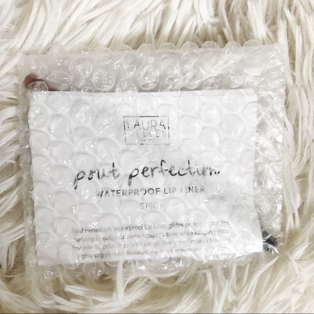 • laura geller lip liner •